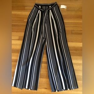 Bar III wide leg pants xs